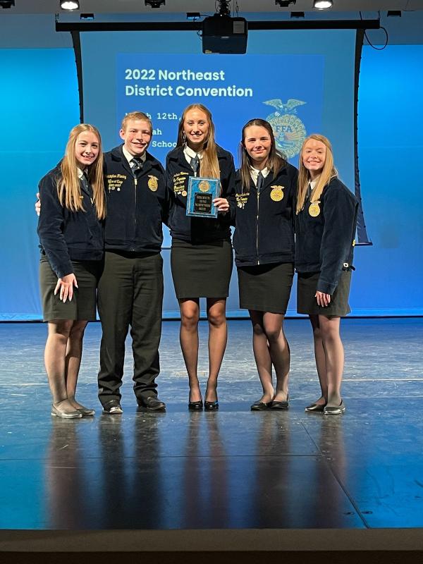 Autumn McGowan, Christopher Fleming, Annabelle Newton, Grace Schminke, and Baylee Wheeler received 1st place in Parliamentary Procedure