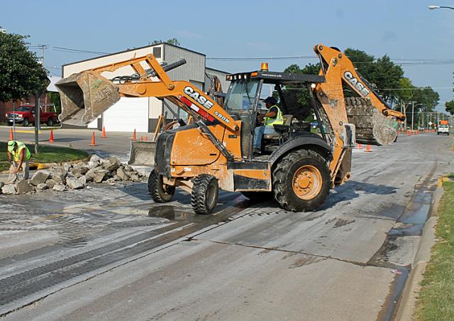 Work has begun on 3rd Street near City Hall; one-lane traffic is in effect.
