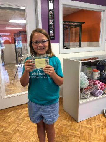 Addison Ollinger is the Purr-fect helper for area shelter
