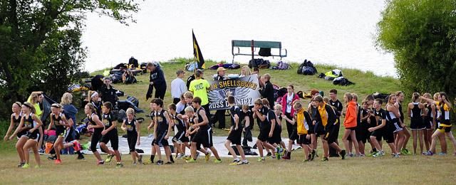Middle school heading off to check out the course at ST.