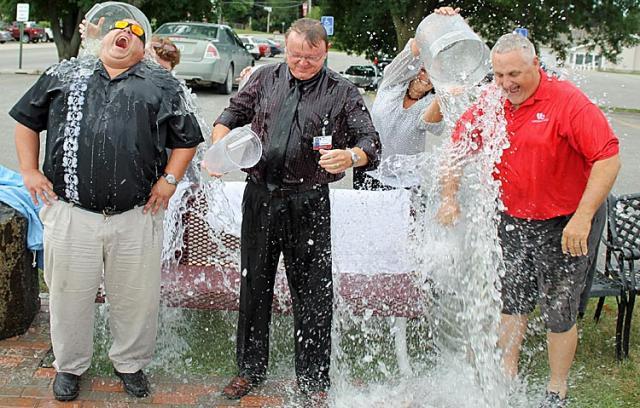 Ice bucket challenge