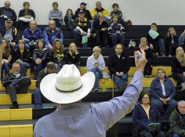 For nearly 40 years, Duane Johnson and his iconic hat have been at the center of FFA Labor Auction.