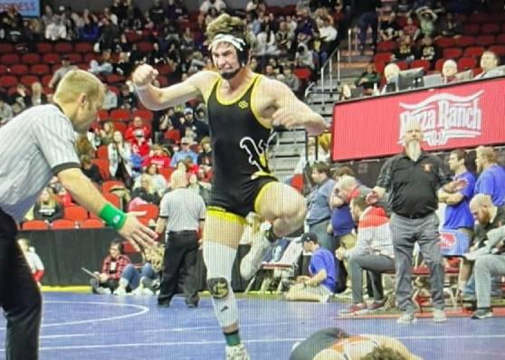 Brady Ortner sets school record as the first male three-time state place winner with 148 wins