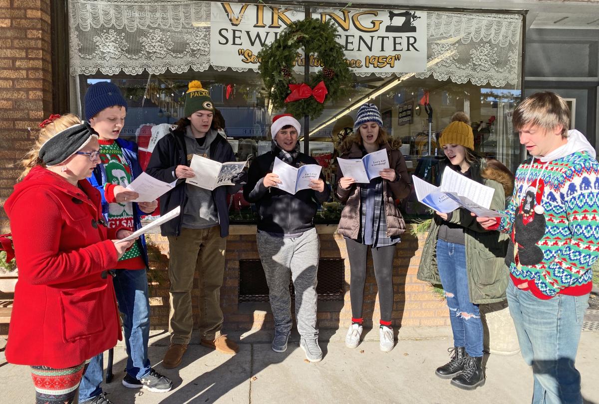 VSHS Chorale Students Bring the sounds of the season to downtown Vinton