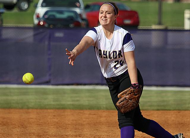 Former Vikette Maddie Cornell tossed a complete game shutout for her first W of the college season.