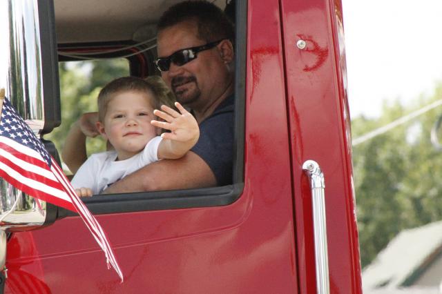 Dysart Parade celebrates Independence Day