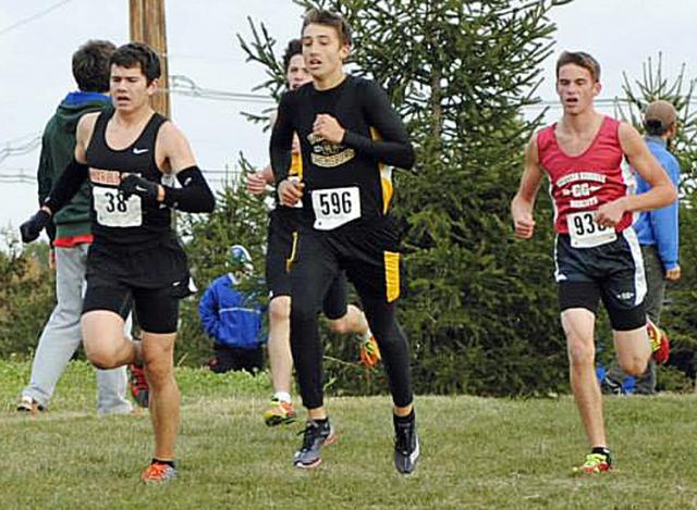 Derek Dinderman earned a spot in the individual state cross country meet with his 10th place finish.