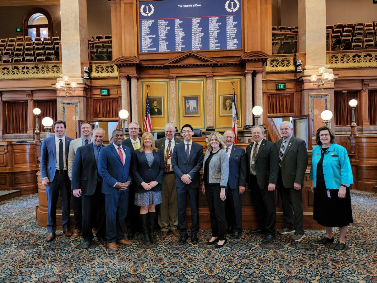 Daniel Yilung Huang (center), Deputy Director at the Taipei Economic & Cultural Office in Chicago, visits with representatives on April 12th.