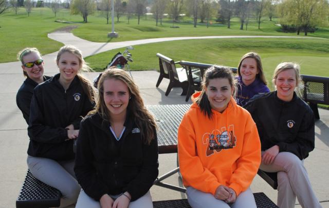 The VS girls finished in third place in the Wamac West golf event.