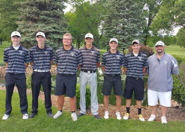VS Vikings Golf Team: Ended season with 60-13 record; placed 8th at State.