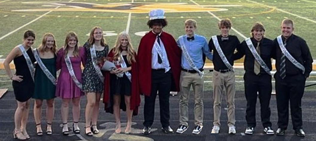 Tory Wash and Bree Swenson were named Vinton-Shellsburg's Homecoming Royalty this year. Congratulations!
