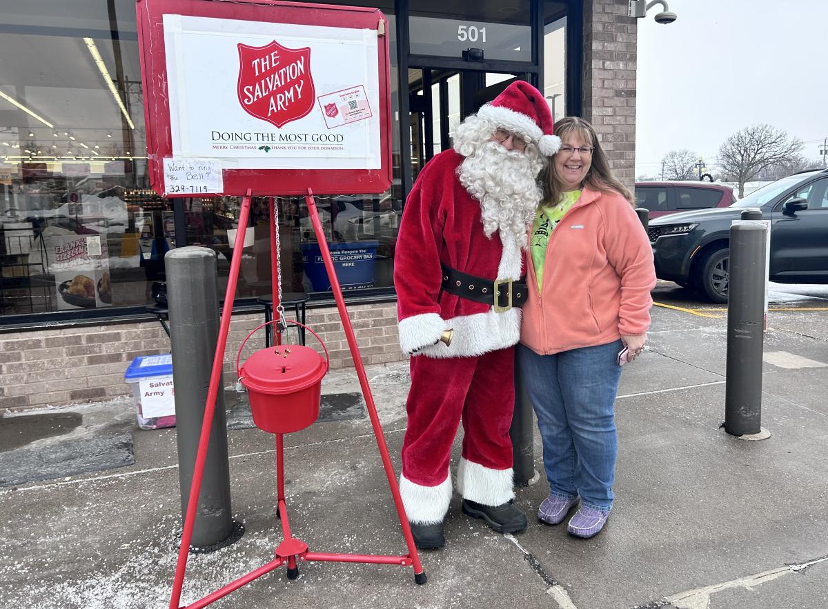 Santa welcomed shoppers at Fareway on Tuesday as he rang the bell for the Salvation Army. Click to read article