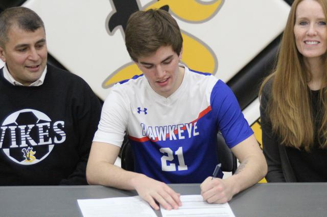 David Lapan-Islas signs to play soccer with Hawkeye.