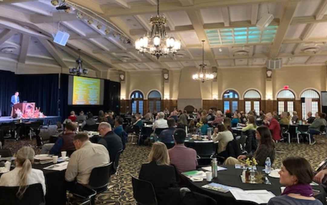 Participants attend the Iowa Organic Conference