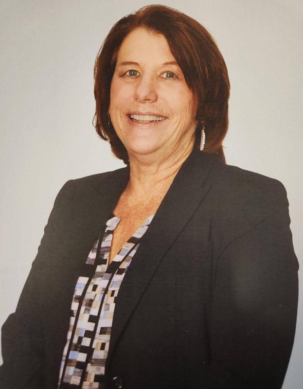 Michele Schoonover, CEO retires after 44 years at Virginia Gay Hospital