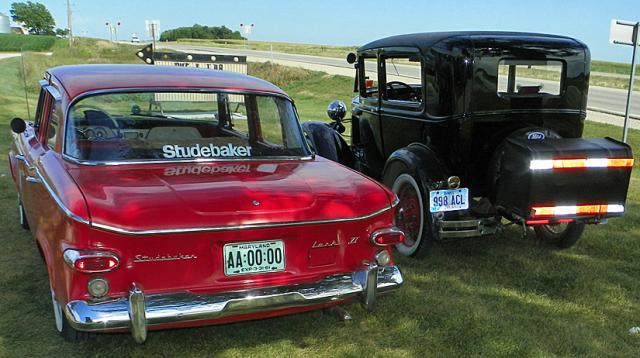 A 1961 Studebaker and an antique Ford were among the cars in the Iowa Lincoln Highway Tour.