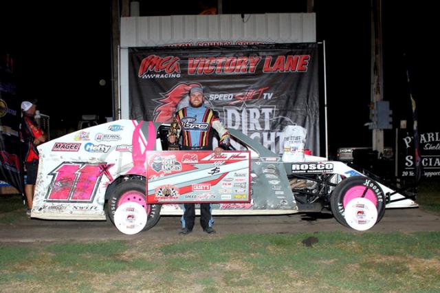 Berry wins the $1,000 IMCA Modified Speed Shift TV Dirt Knights Tour feature win.