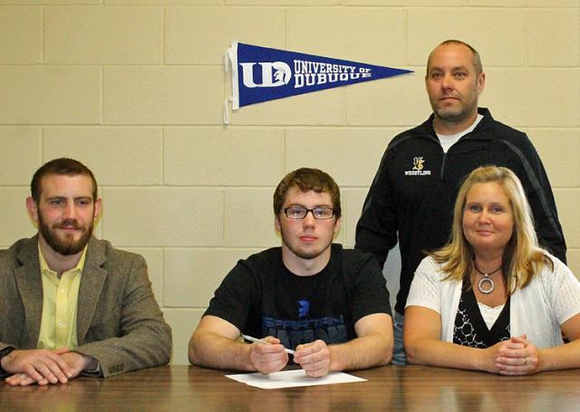 VS wrestler Michael Neal will compete for the U of Dubuque next year.