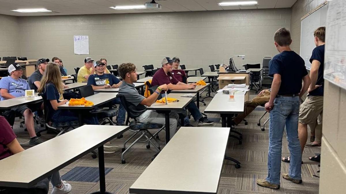 Andrew Pingenot and Austin Noe learned how to be welcoming to members and prepare for meetings in the Sentinel breakout room.