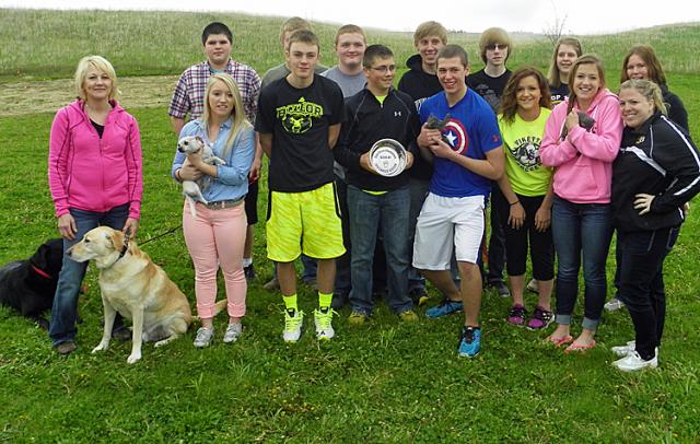Julie Havran and the students in Mrs. Sandau's advisor group, which led VSHS shelter fund-raising.