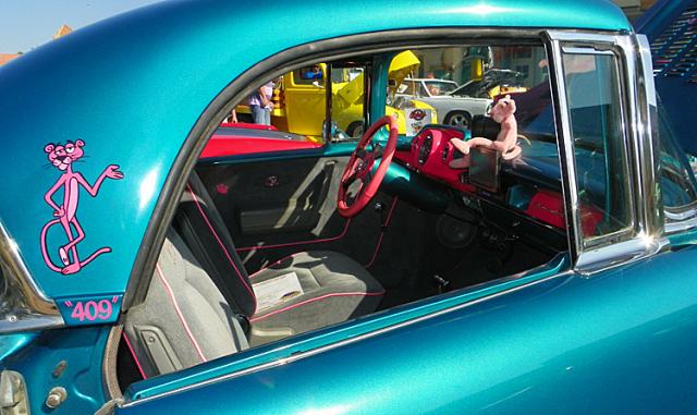 The Pink Panther adorns the blue 1957 Chevy Bel Air that Rick Primmer entered in the Cruise.