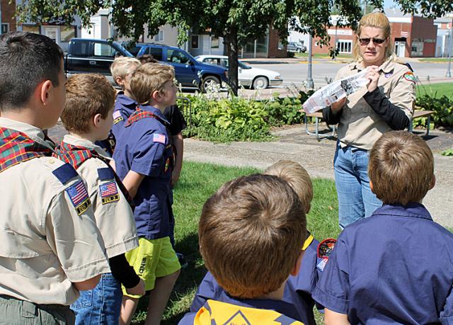 Local Scouts met at the courthouse before distributing bags on Sunday.