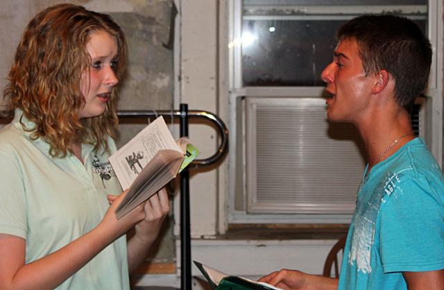 Mikala Niemeier and Austin Lauterwasser rehearse for 'A Midsummer Night's Dream.'