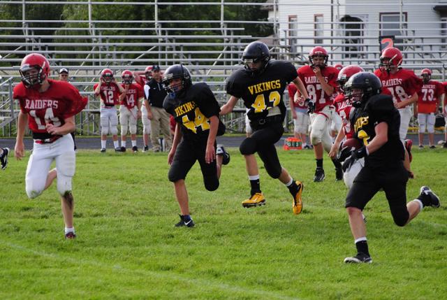 Nick Hyland runs for a touchdown in the 8th grade contest vs. Williamsburg.